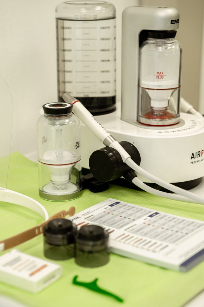 Apparatuur in het tandtechnisch lab